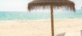 Troia Beach House With Pool
