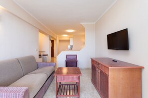 TV - COSTA ADEJE BEACH & SUN POOL VIEW (Costa Adeje)