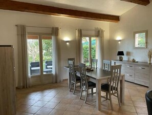 Dining - Villa au Calme Avec Piscine Privée, à 4 km des Plages (Biot)