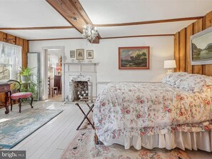 3 soverom, wi-fi (inkludert) og sengetøy