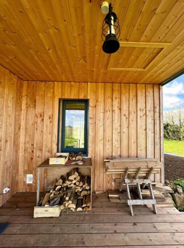 Terrace/patio - Flowery escape lodge near st emilion (Guillac)