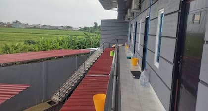 Capital O 93816 Cerry Village