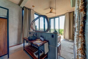 In-room safe, free WiFi - Jungle Studios on Beach Road with Pool (Tulum)