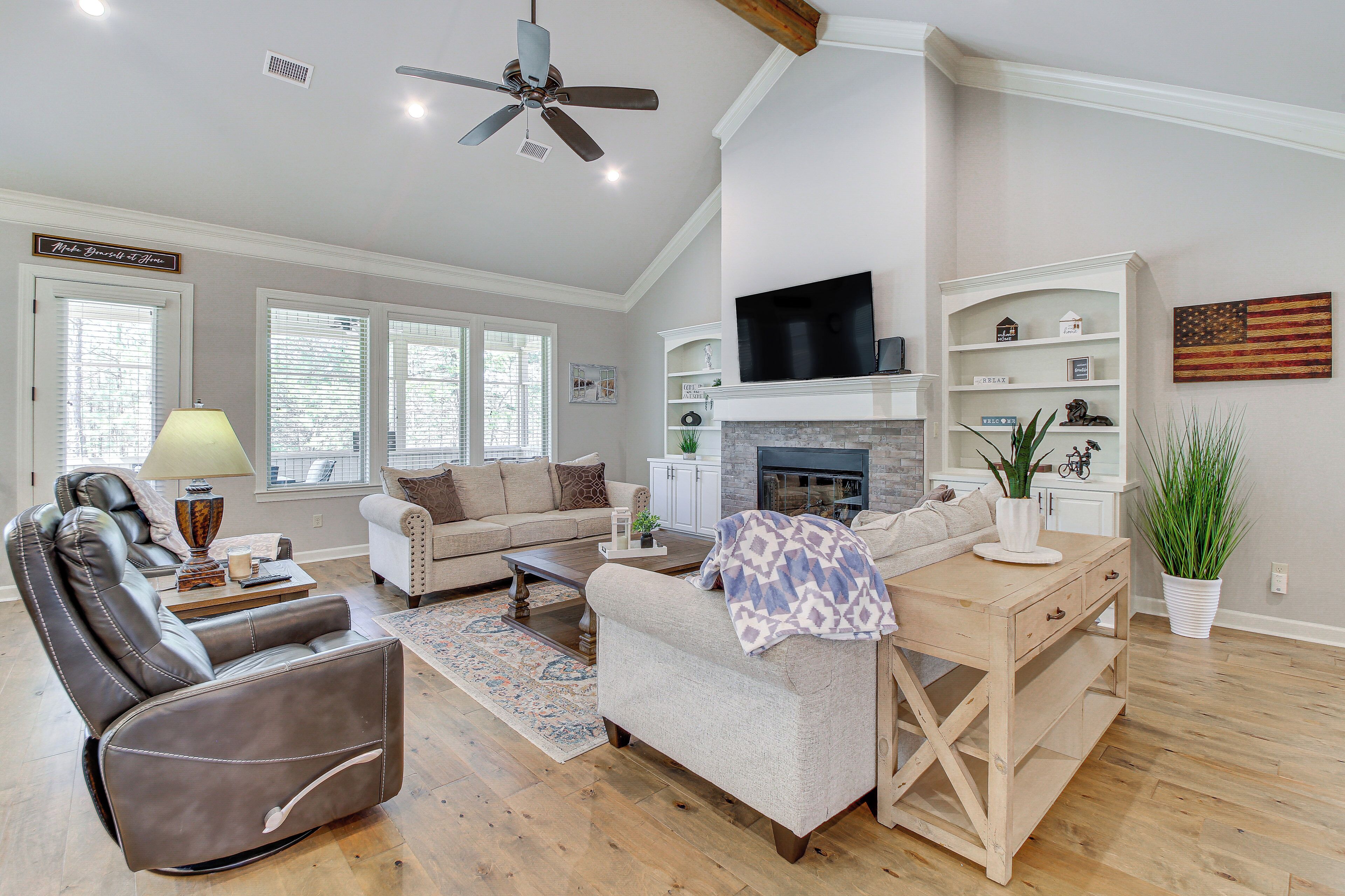 House (3 Bedrooms) | Front of property