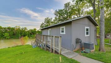 Apartment (0 Bedroom) | Bahagian dalam