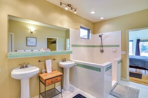Interior - Close to Hot Springs: Chalk Creek Meadows Home! (Nathrop)