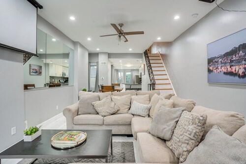 Philadelphia Gem: Walk to Temple University