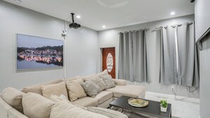Căn hộ (4 Bedrooms) | Nội thất