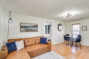 House (1 Bedroom) | Front of property