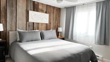 1 bedroom, iron/ironing board, travel crib, WiFi