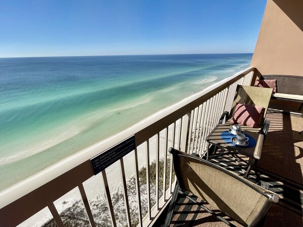 Property grounds - Wake up above the waves, 21st floor paradise awaits - Daily Free Activities! (Panama City Beach)