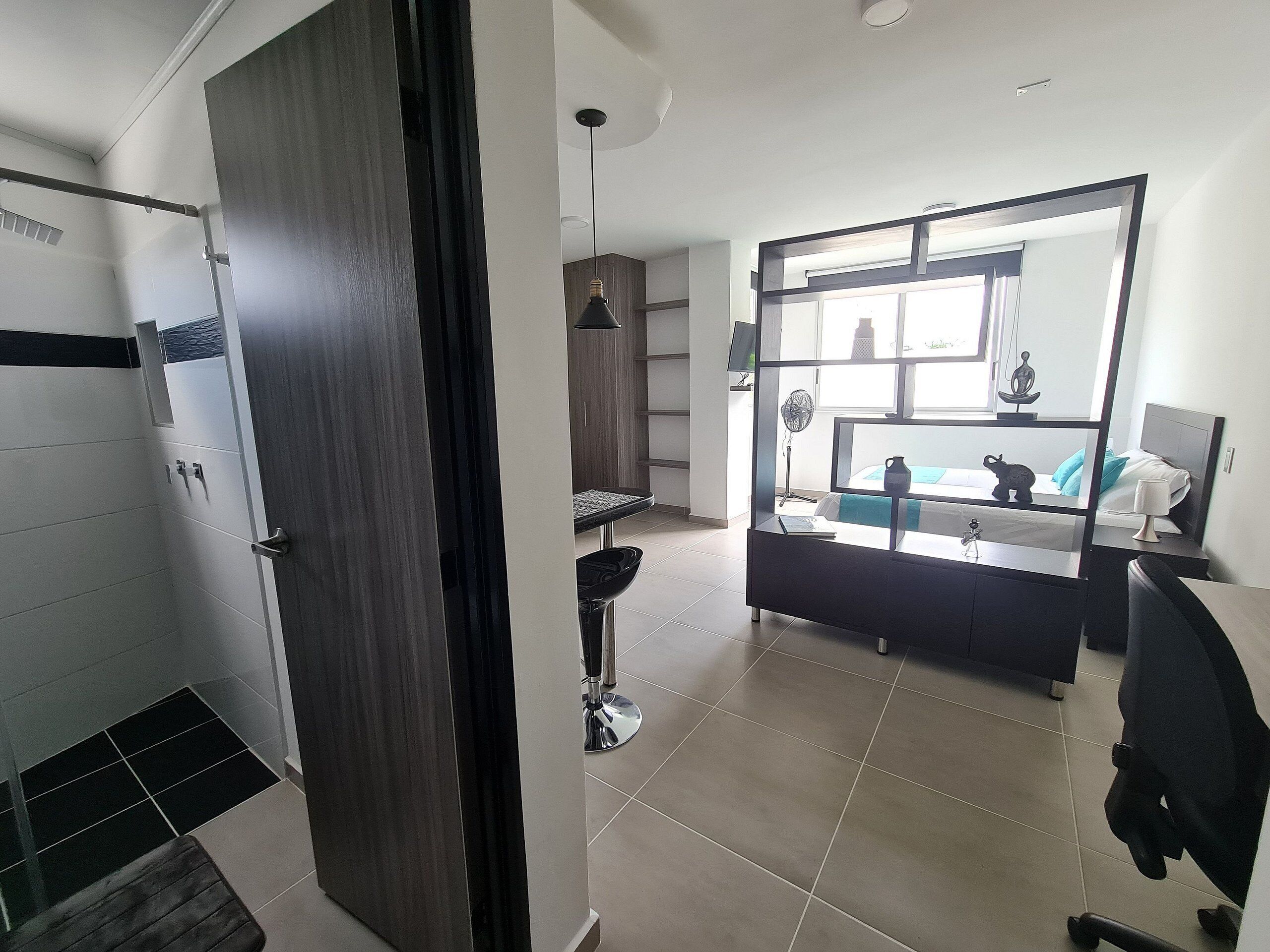 1 bedroom, iron/ironing board, internet, bed sheets