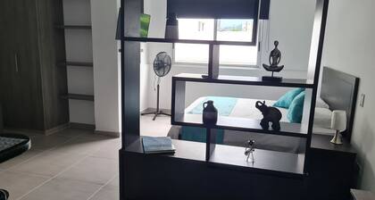 408 Modern Apart-Suite in Versalles Loft Type - Cali Tower Suites & Lofts