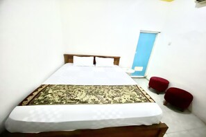 Bed sheets - Hotel O Vera Guesthouse (Muntilan)