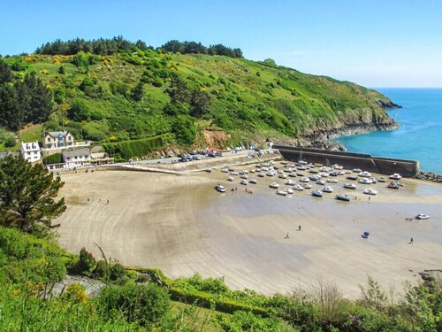 Peaceful oasis close to the sea, Pors Pin Point
