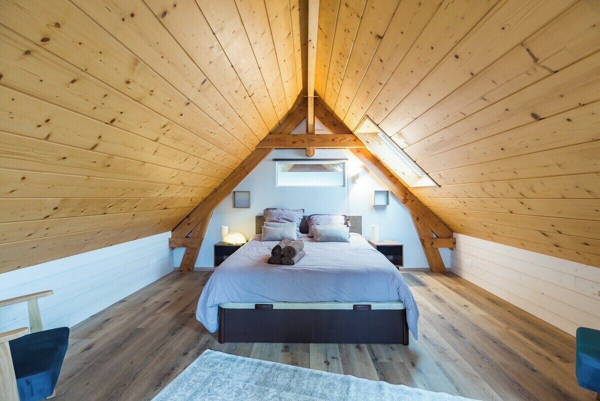 1 bedroom, internet, bed sheets