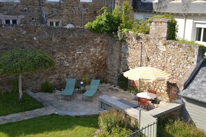 Outdoor dining - Exceptional apartment - close to the sea (Saint-Brieuc)
