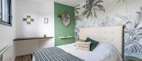 1 bedroom, WiFi, bed sheets