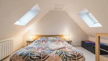 1 slaapkamer, een strijkplank/strijkijzer, reisbedje, wifi