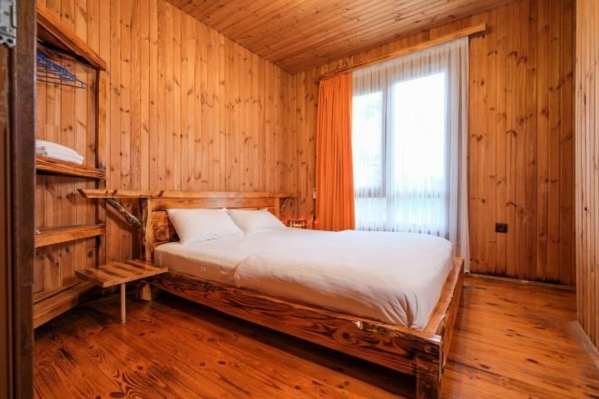 Sábanas de algodón egipcio, ropa de cama de alta calidad y minibar