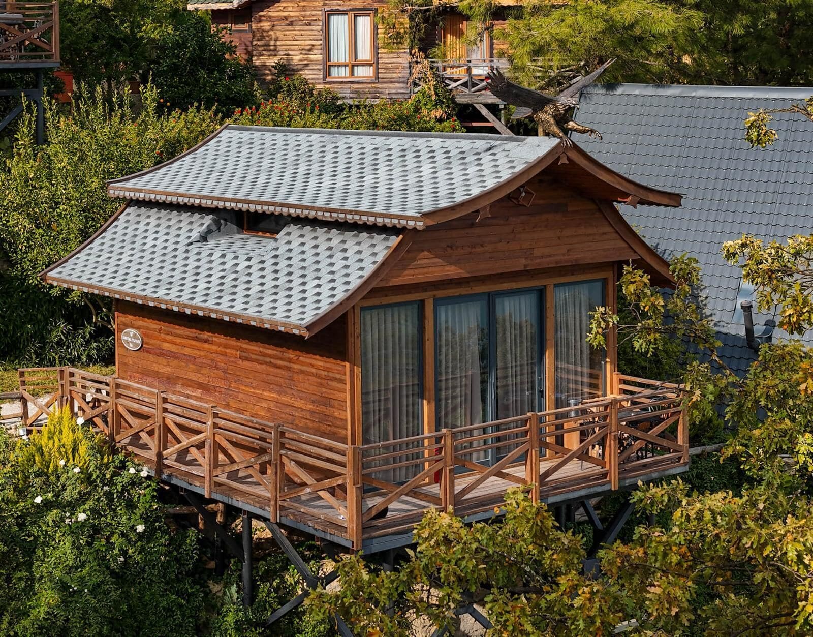 Premium Studio Suite | Egyptian cotton sheets, premium bedding, minibar, individually decorated