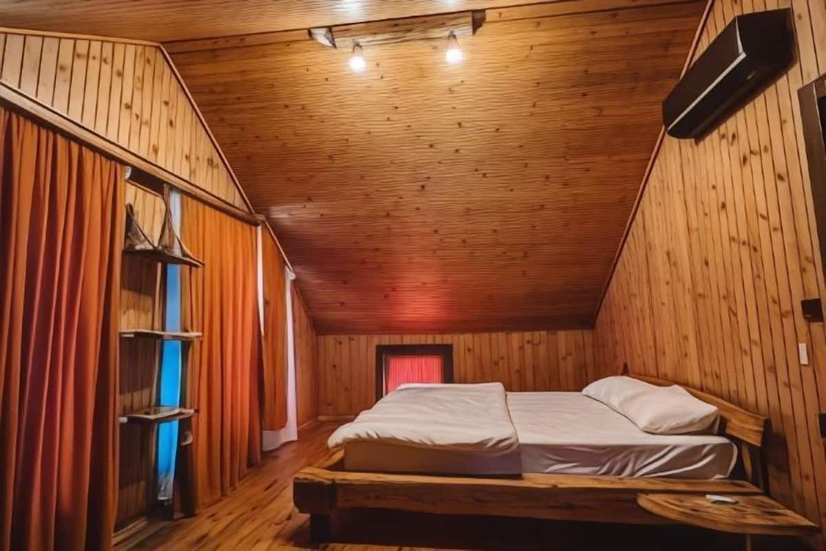 1 bedroom, Egyptian cotton sheets, premium bedding, minibar