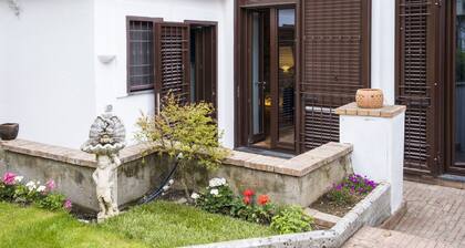 House Garden San Lorenzo