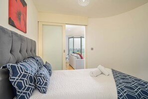 Apartment | 1 bedroom, iron/ironing board, free WiFi, bed sheets - Charming 1-bed Apartment in Leeds (Leeds)