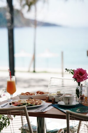 Restaurant - Himara 28 (Himarë)