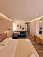 防过敏的被褥、客房内保险箱  、办公桌、隔音