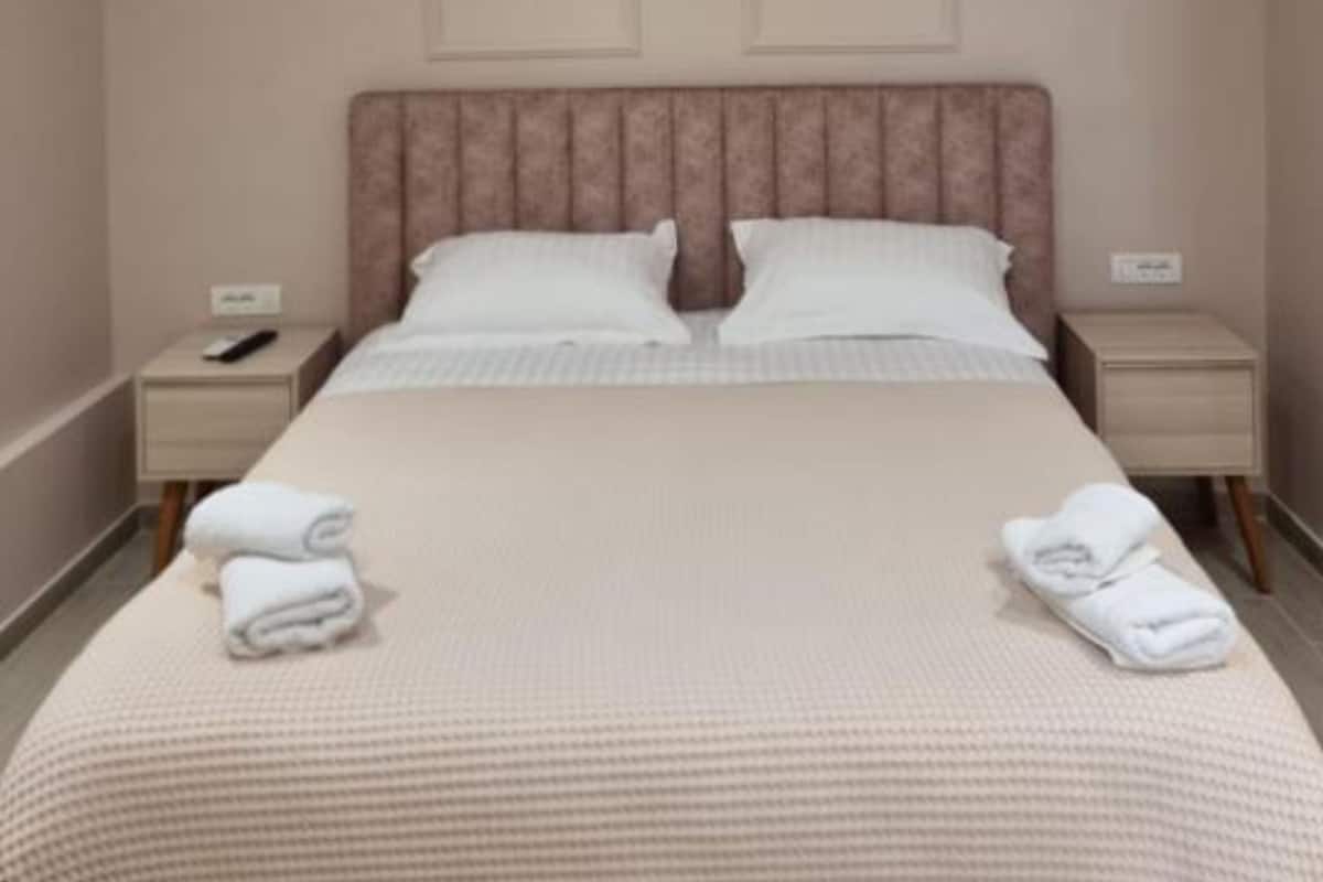 Economy tweepersoonskamer | 1 slaapkamer, hypoallergeen beddengoed, een kluis op de kamer