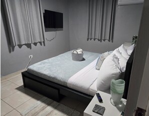 2 bedrooms, free WiFi, bed sheets