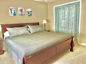 3 chambres, fer et planche à repasser, Wi-Fi gratuit, draps fournis
