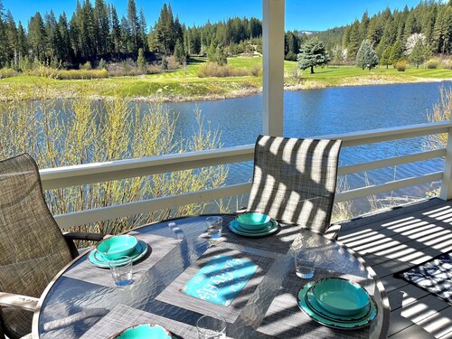 Puttin' on the Pond⛳ Spectacular waterfront villa overlooking Plumas Pines