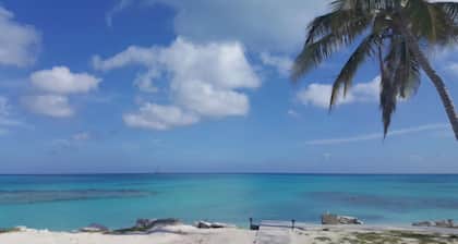 4 bedroom 4 bath home in crooked island bahamas perfect for Bone fishing.