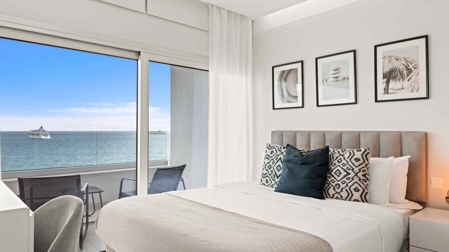 Phaedrus Living: Limassol Seaside Residences 01