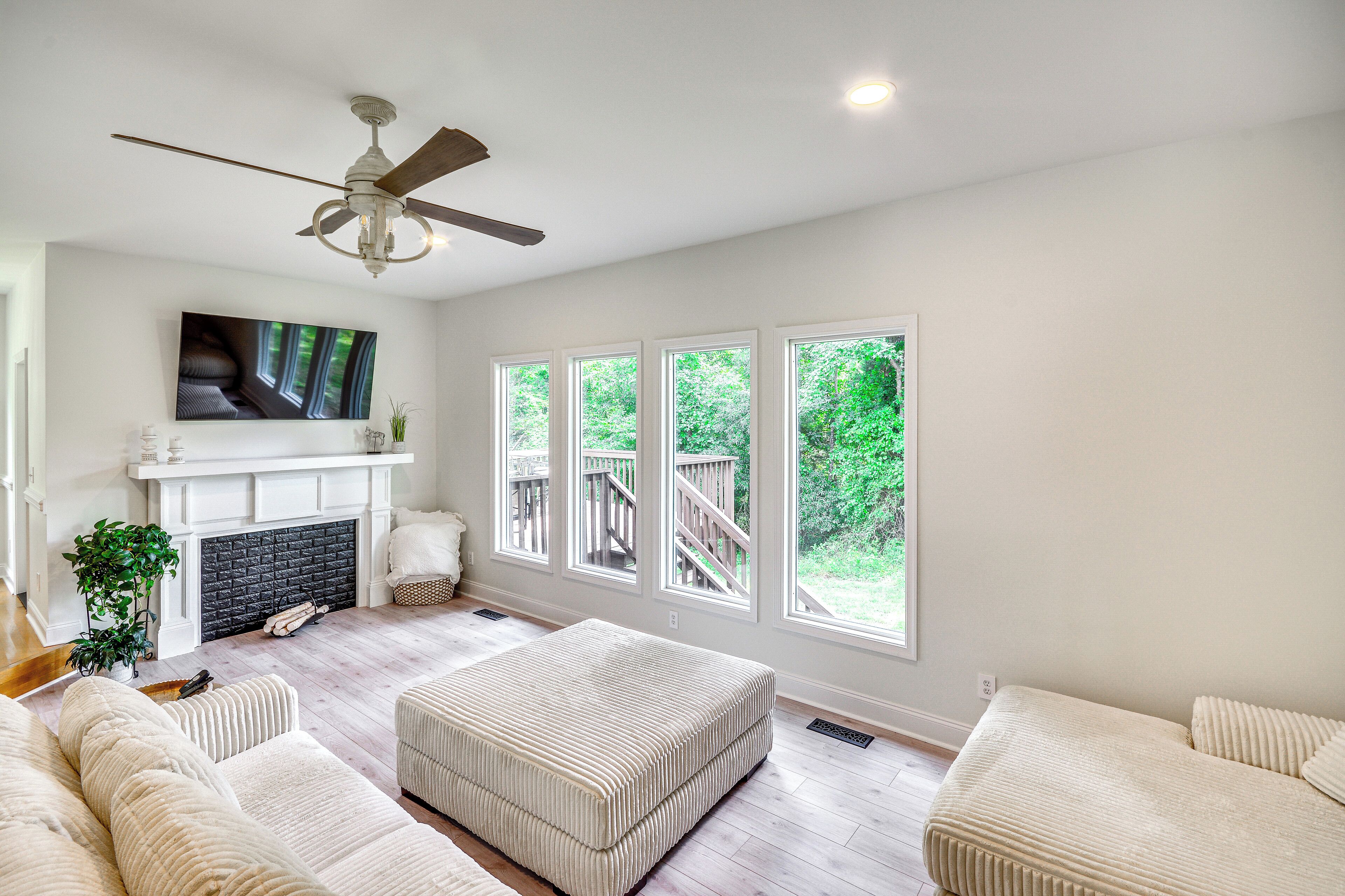 Bright & Elegant Home in High Point w/ Deck!