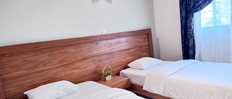2 chambres, fer et planche Ă repasser, Wi-Fi, literie fournie