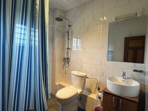 Shower, towels, soap, shampoo
