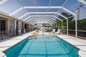 Opvarmet pool