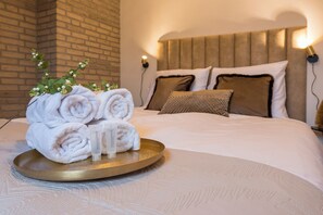 3 bedrooms, free WiFi, bed sheets - Stunning Catena property with private lakes (Boxtel)