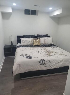 2 Schlafzimmer, Bügeleisen/Bügelbrett, kostenloses WLAN