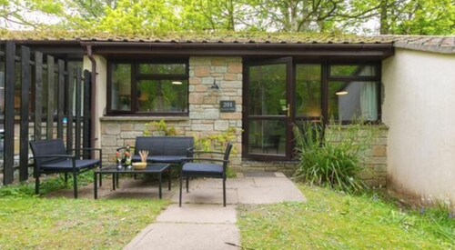 Painters Cottage, 2-bed Chalet nr St Ives & Hayle