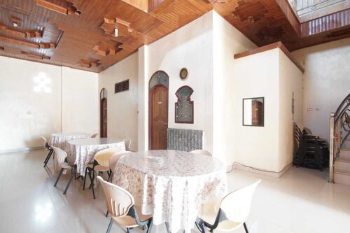 Hotel O Njy House SyariahNearBandara Sultan Syarif Kasim II