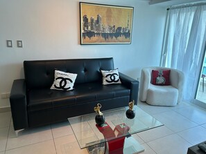 Apartment | Living area | TV - Penthouse Ejecutivo Santo Domingo  (Santo Domingo)