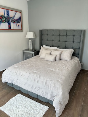 Iron/ironing board, free WiFi, bed sheets - Penthouse Ejecutivo Santo Domingo  (Santo Domingo)