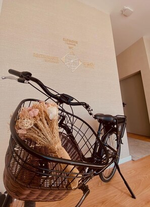 Bicycling - Pedra de Sal Hostel & Suites (Rio Maior)
