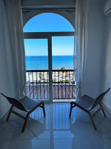 Beautiful Place With Endless sea View