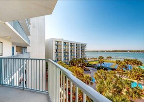 Appart'hôtel, 1 grand lit et 1 canapé-lit, balcon, vue océan (Gulf Shores Surf & Racquet Club 513A) | Enceinte de l’hébergement