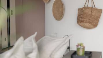 2 bedrooms